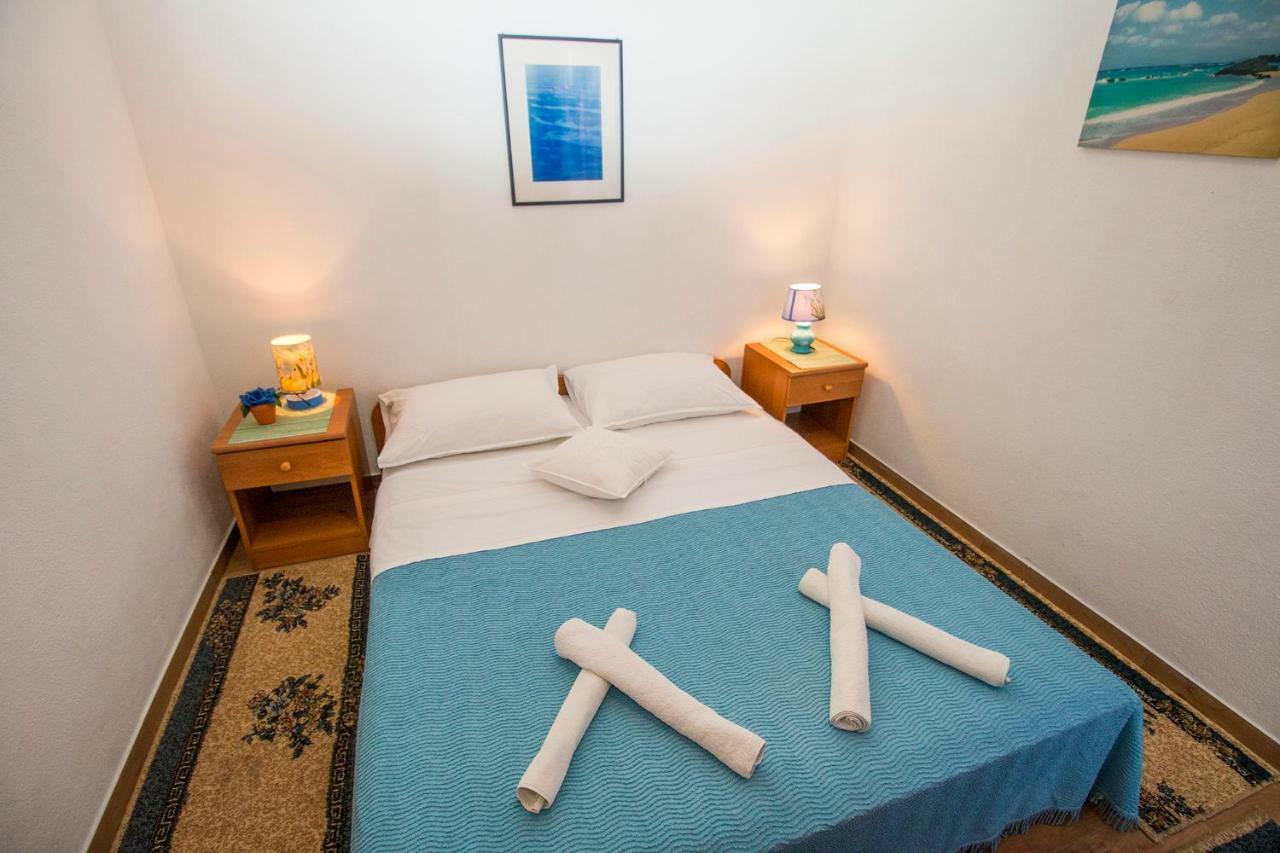 Apartments Pivac - 로크바 로고즈니차 외부 사진
